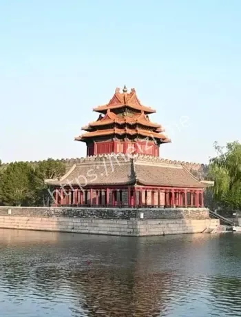 故宫门钉东华门解析